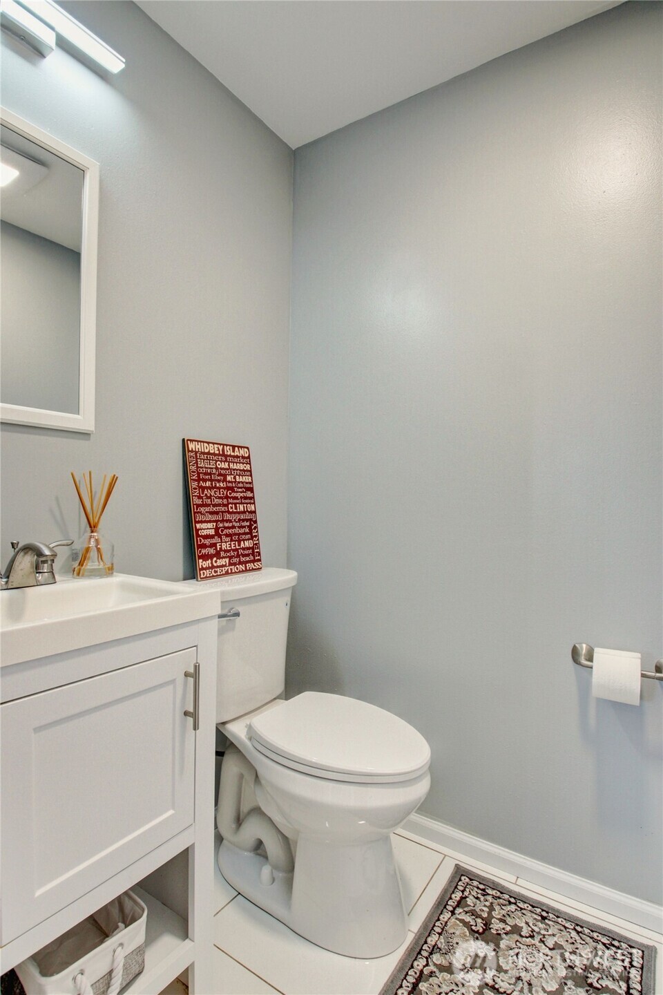 983 Ne O'leary Street Property Photo 15