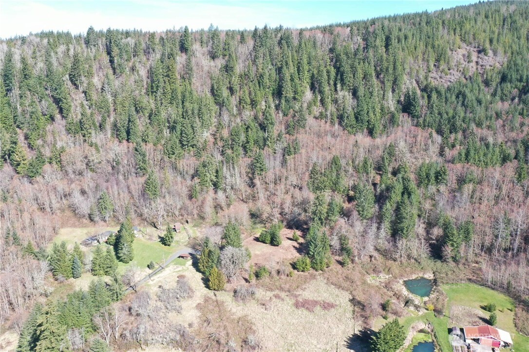 352 16 Larson Road Property Photo 6