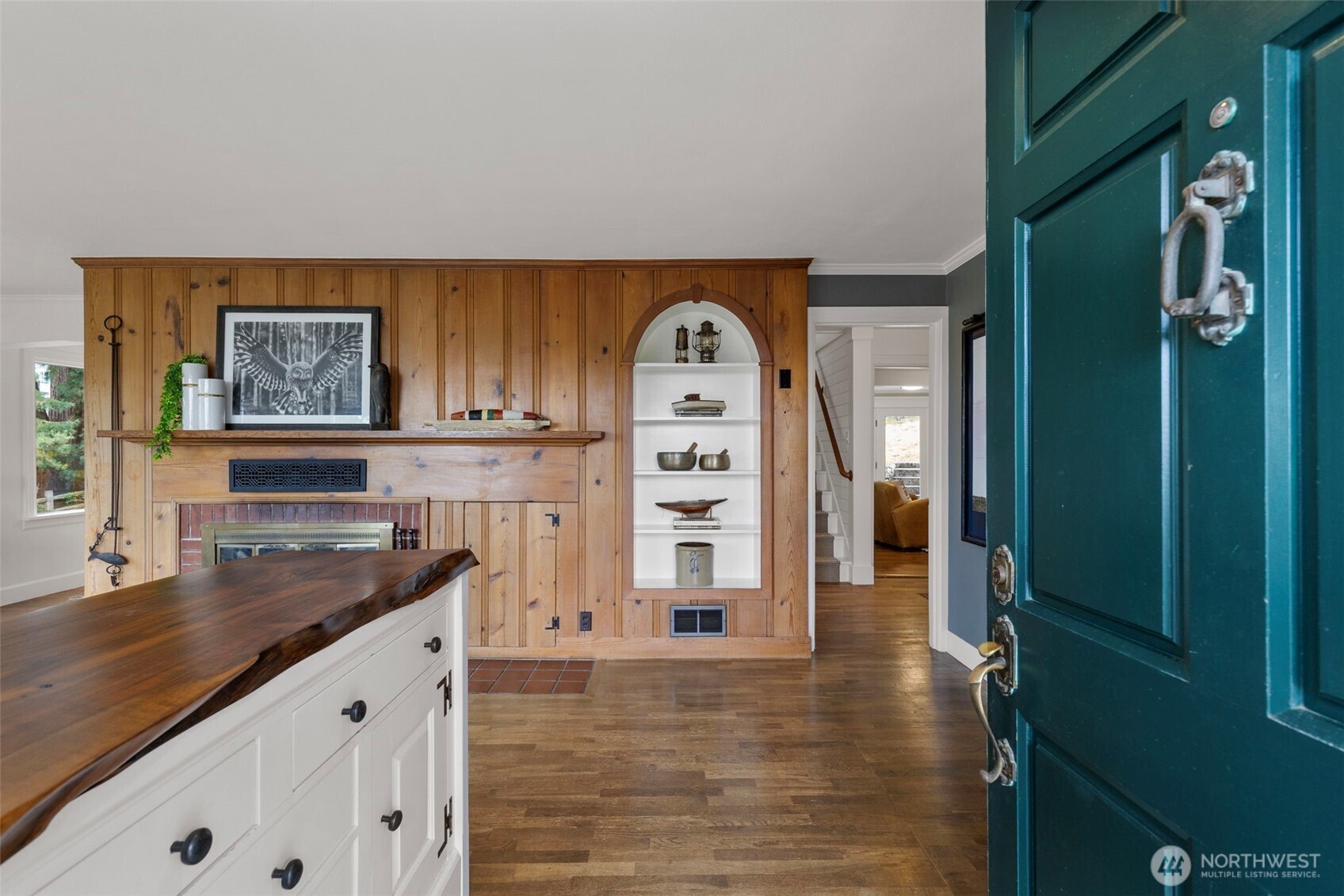 1231 Monroe Street Property Photo 5