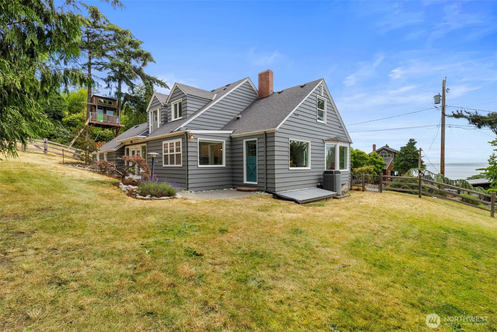 1231 Monroe Street Property Photo 33