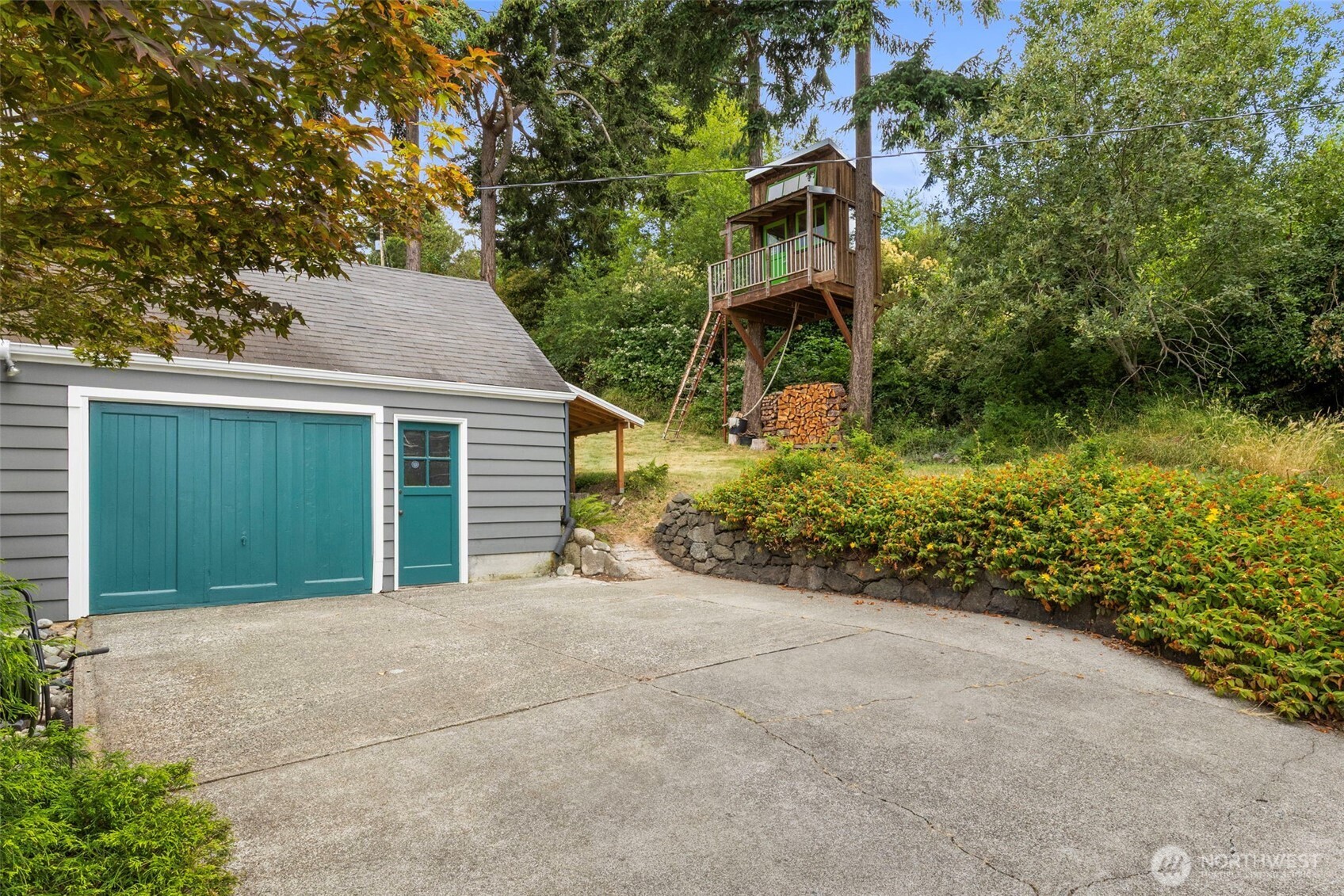 1231 Monroe Street Property Photo 39