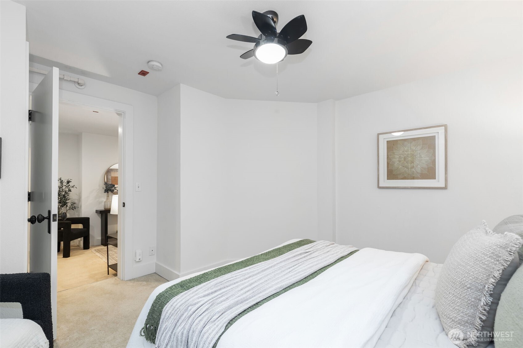 117 John Street 9 Property Photo 6