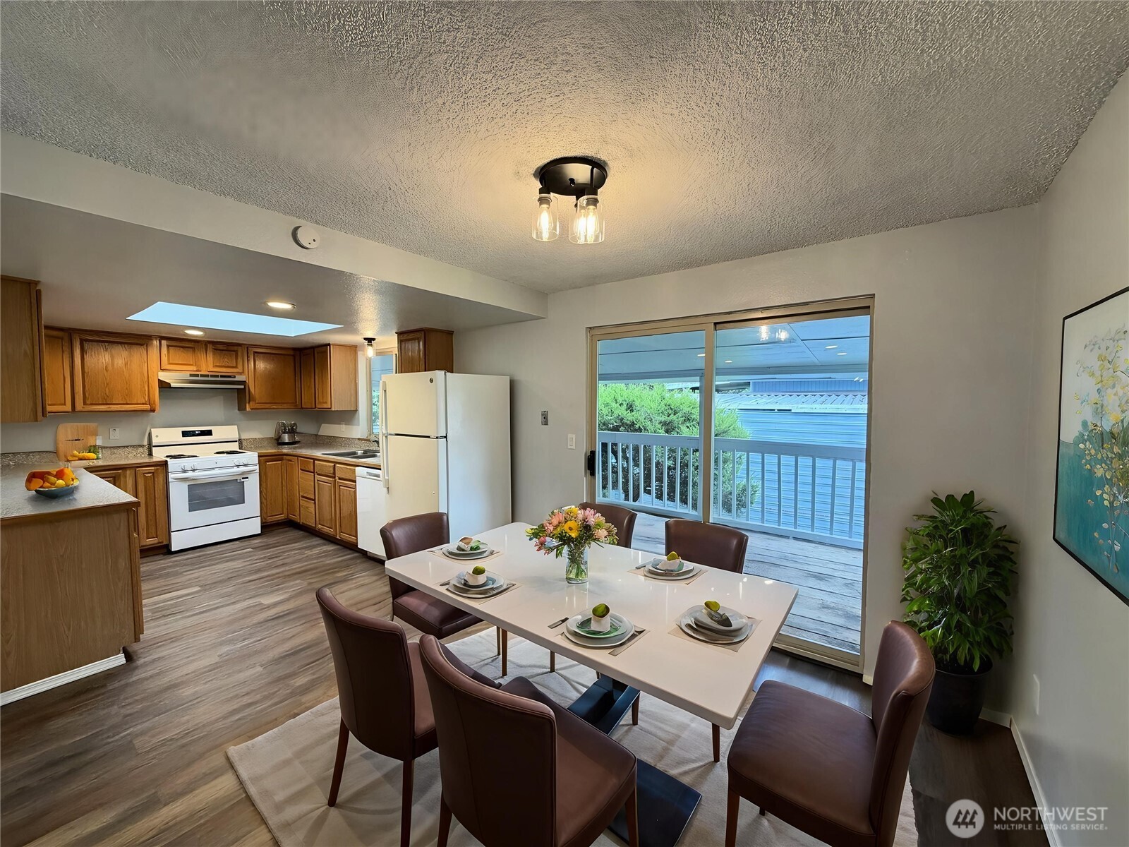 1615 154th Street Property Photo 3