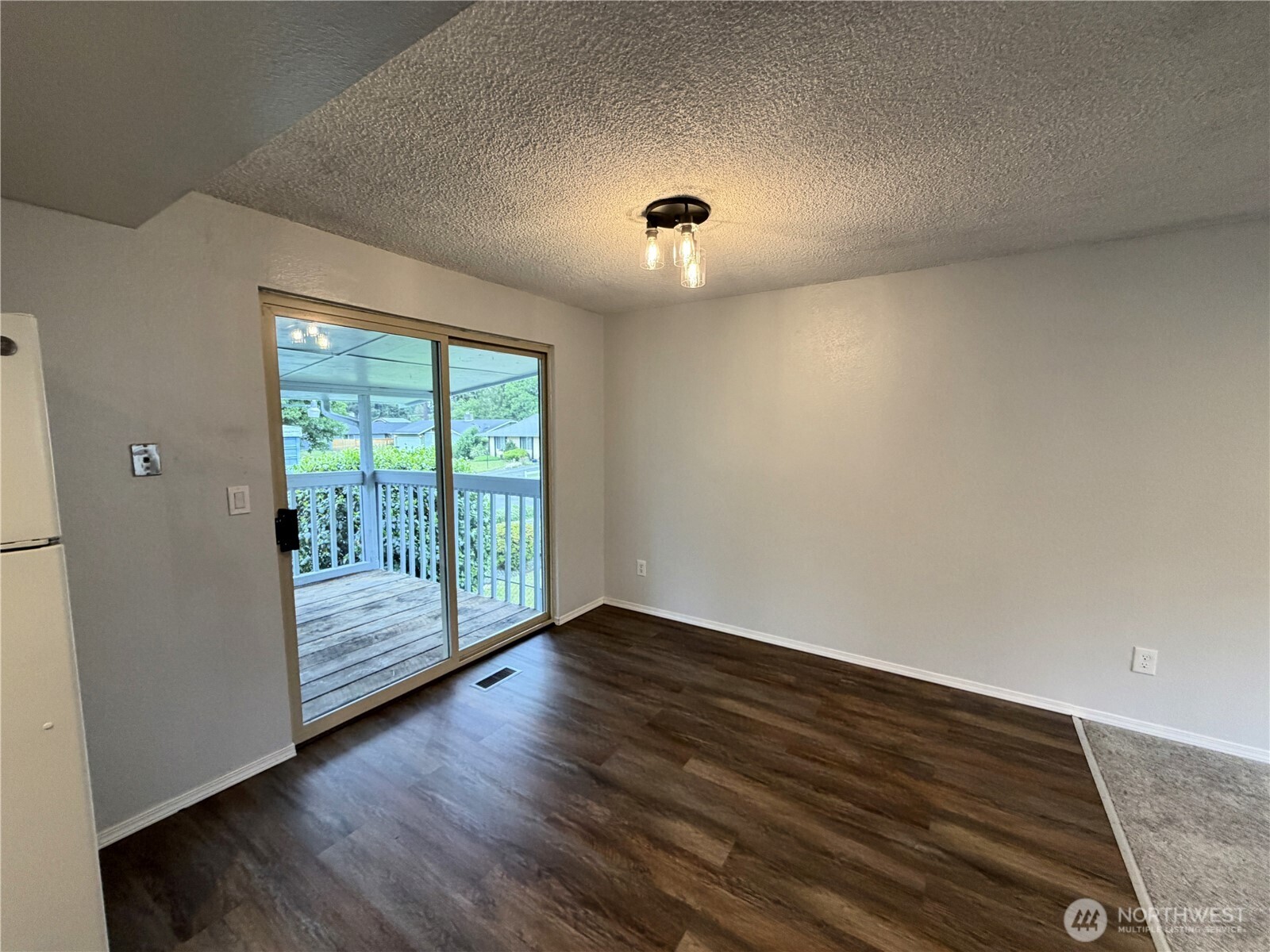 1615 154th Street Property Photo 4