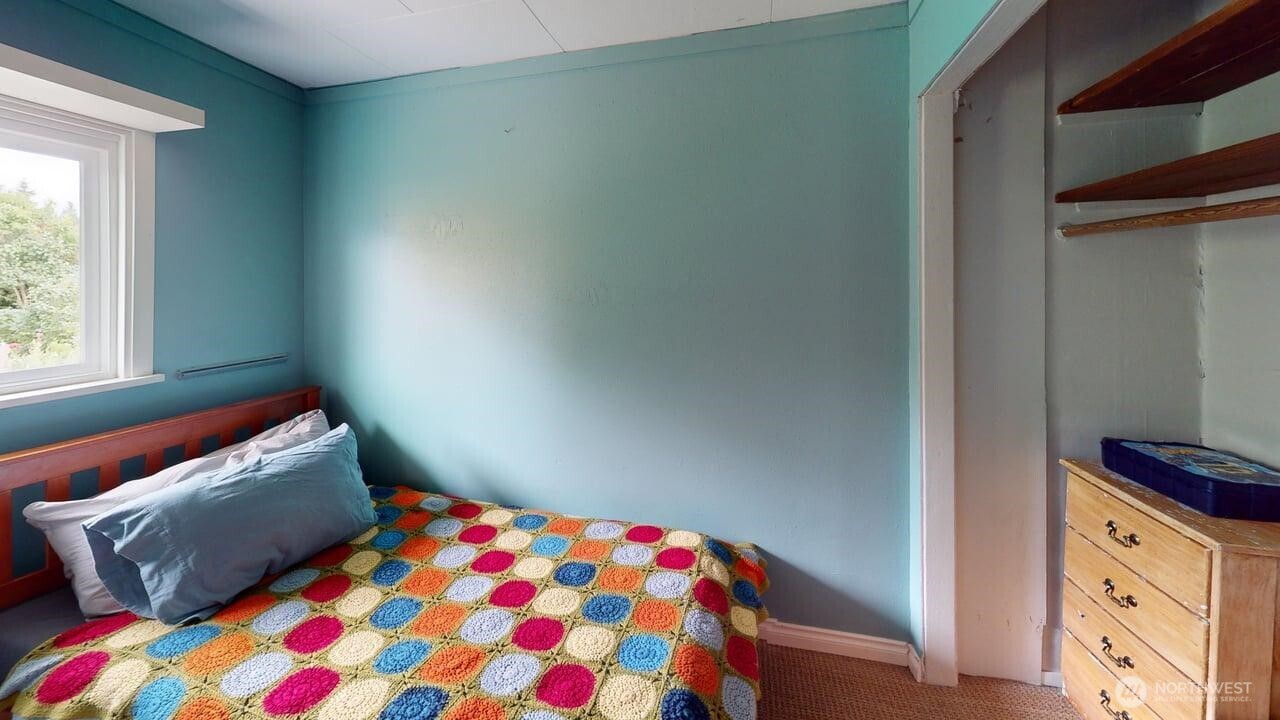 505 Waldron Street Property Photo 5