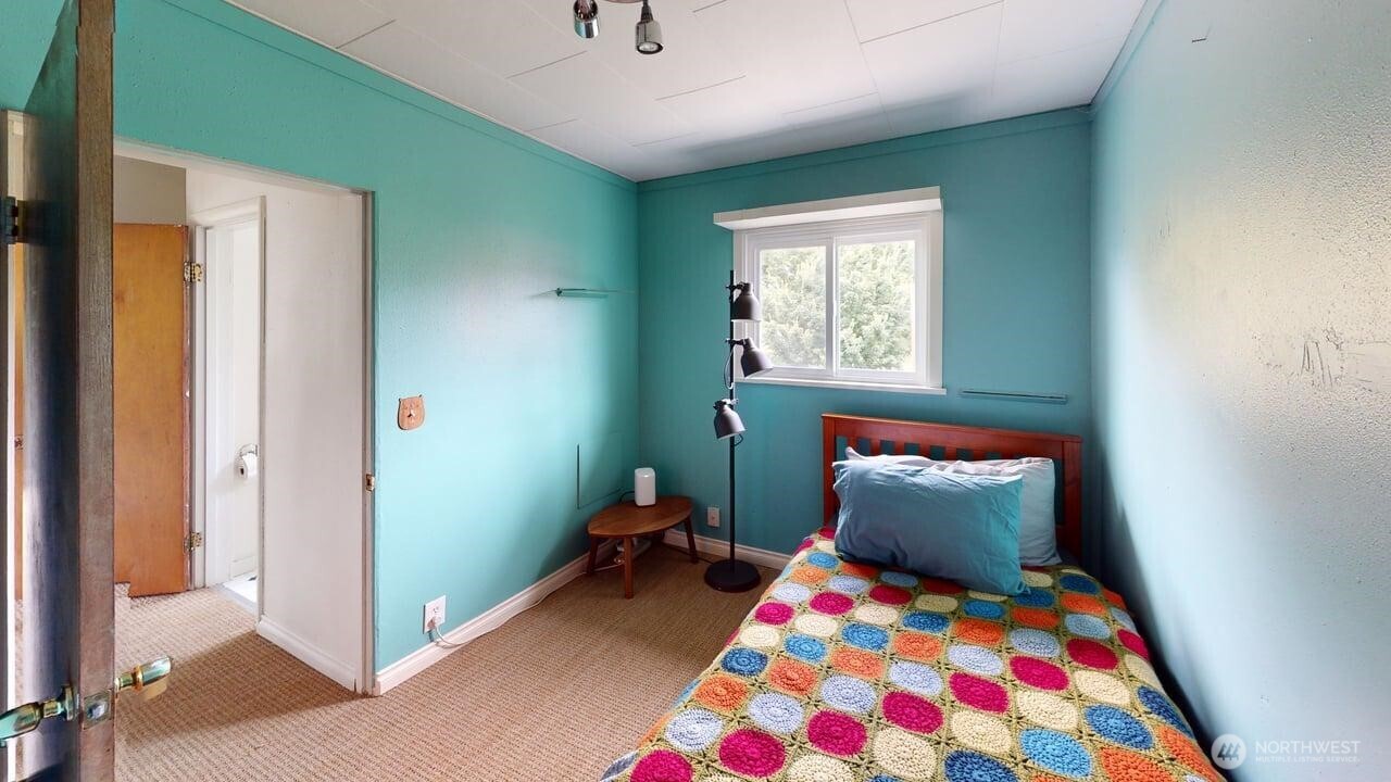 505 Waldron Street Property Photo 8