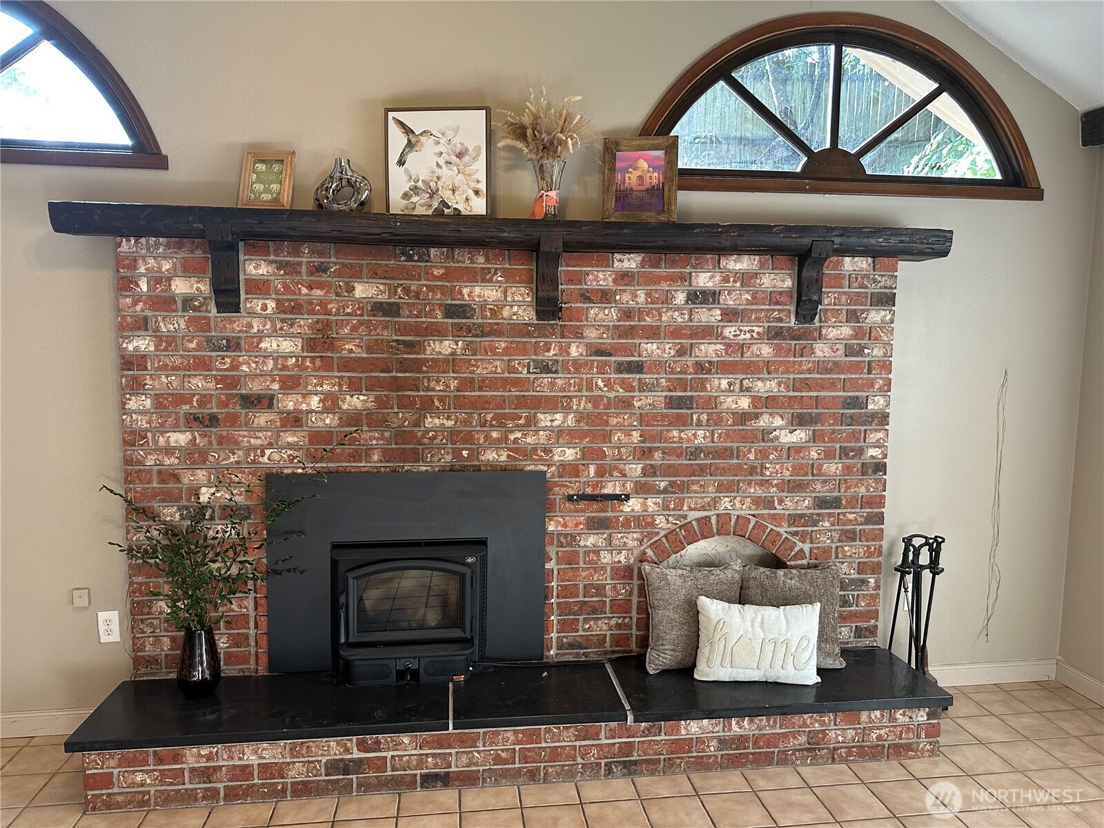 1411 Miller Drive Property Photo 11