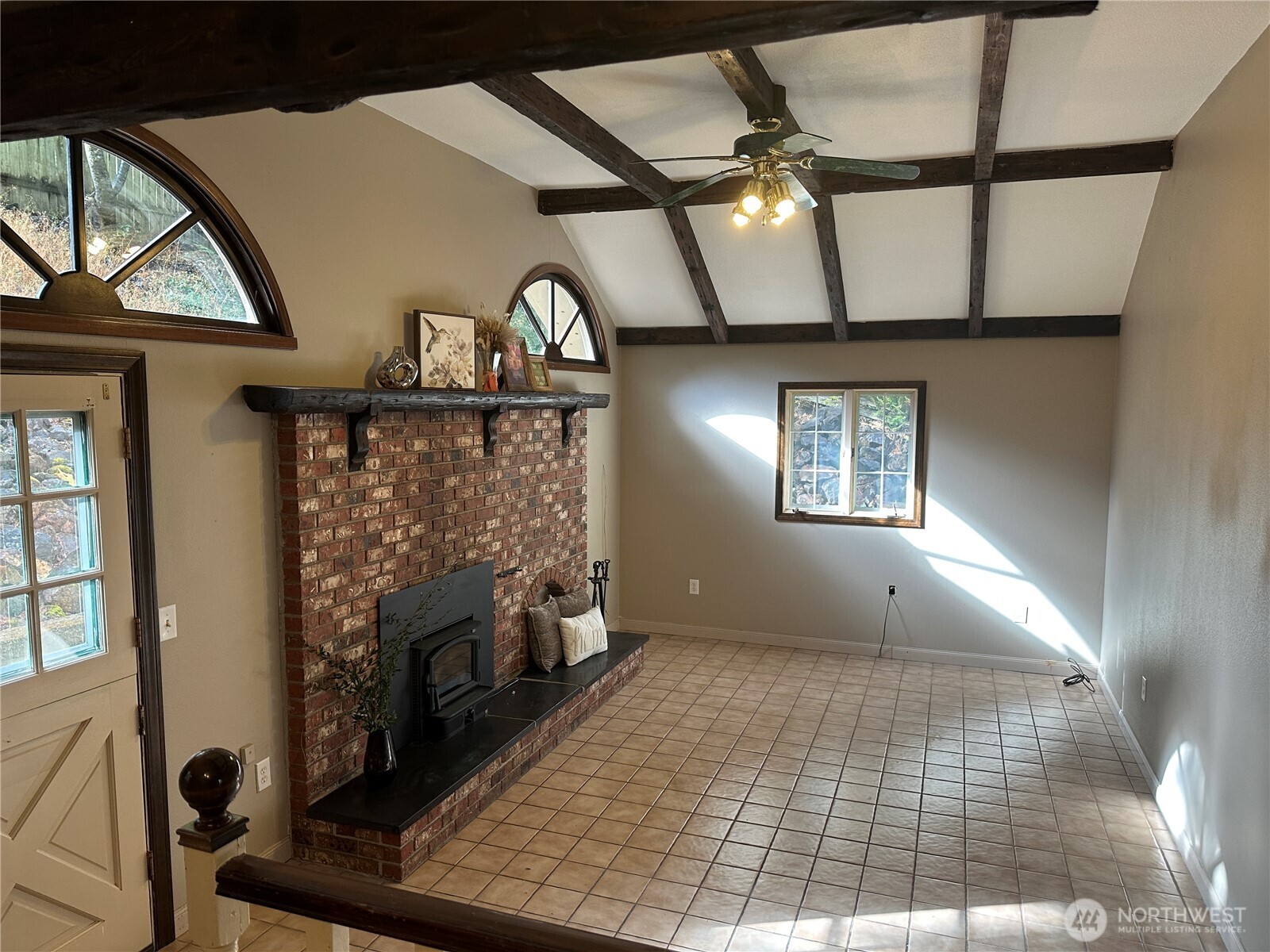 1411 Miller Drive Property Photo 12