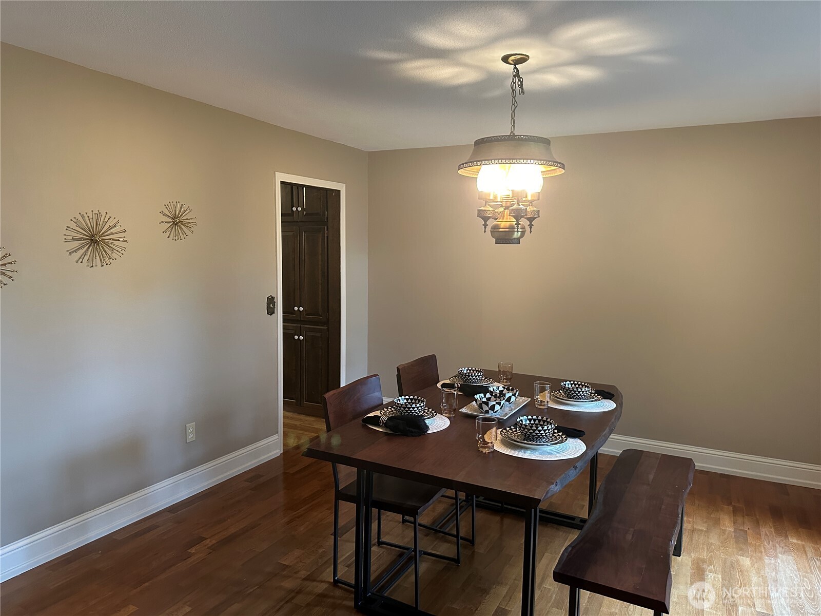 1411 Miller Drive Property Photo 13