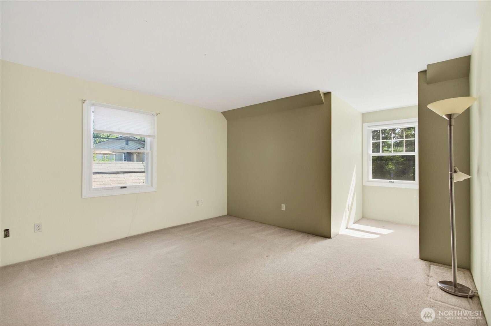 1411 Miller Drive Property Photo 27