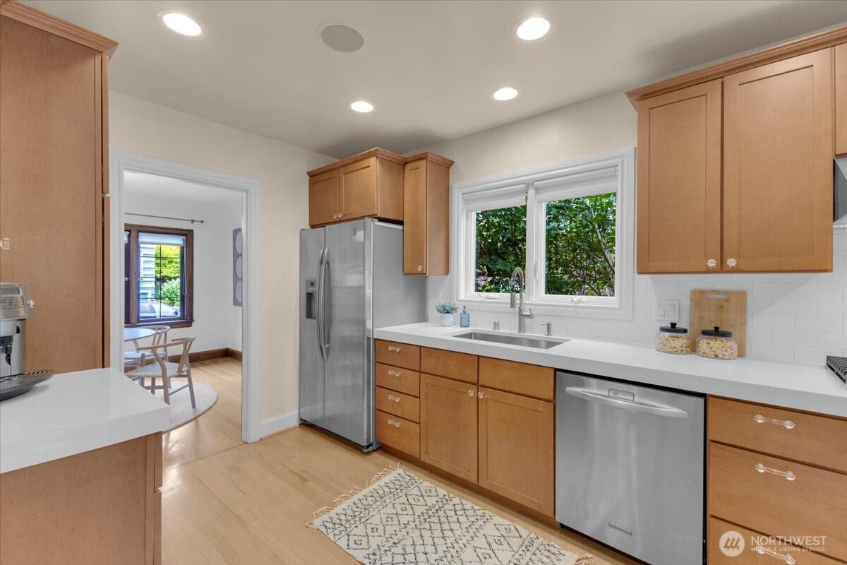 1955 21st Avenue Property Photo 13