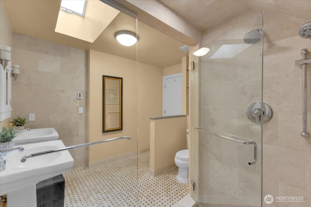 1955 21st Avenue Property Photo 24