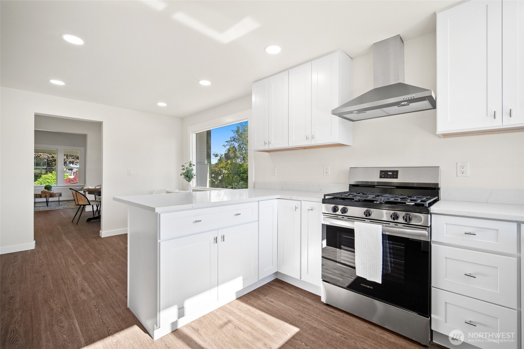 5791 Legoe Avenue Property Photo 4