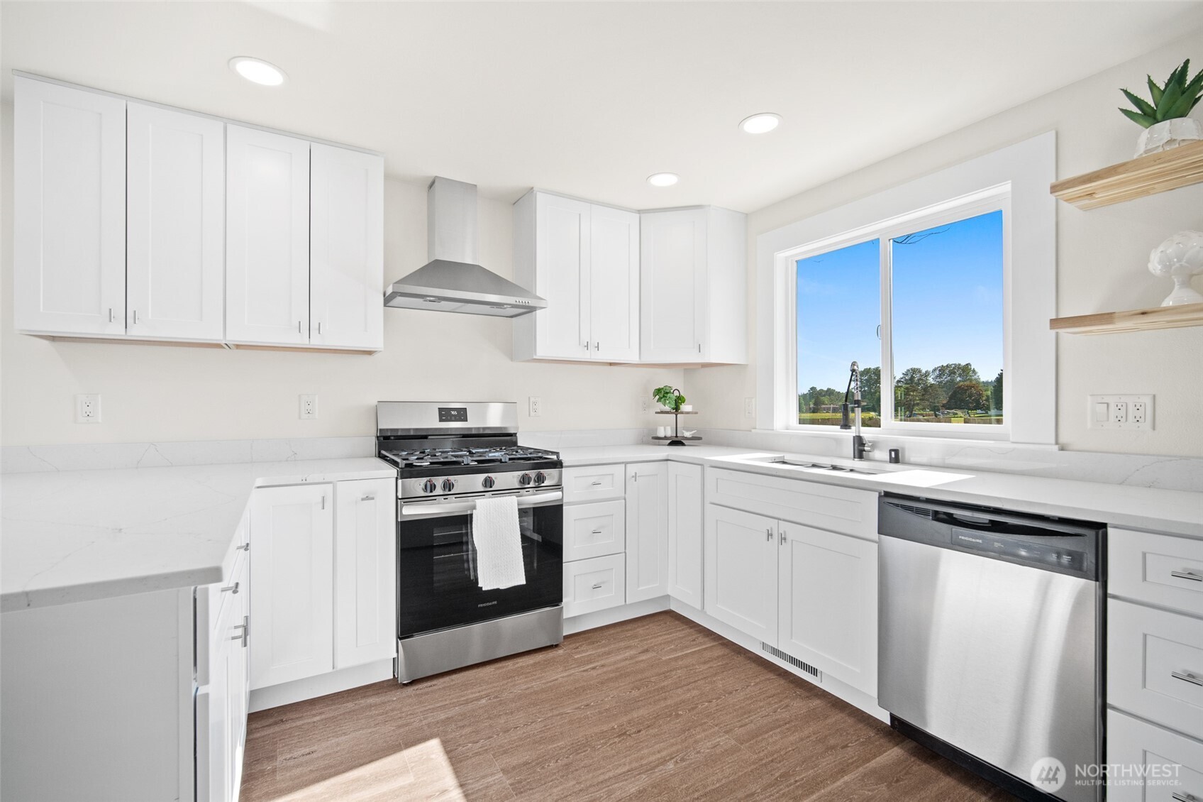 5791 Legoe Avenue Property Photo 4