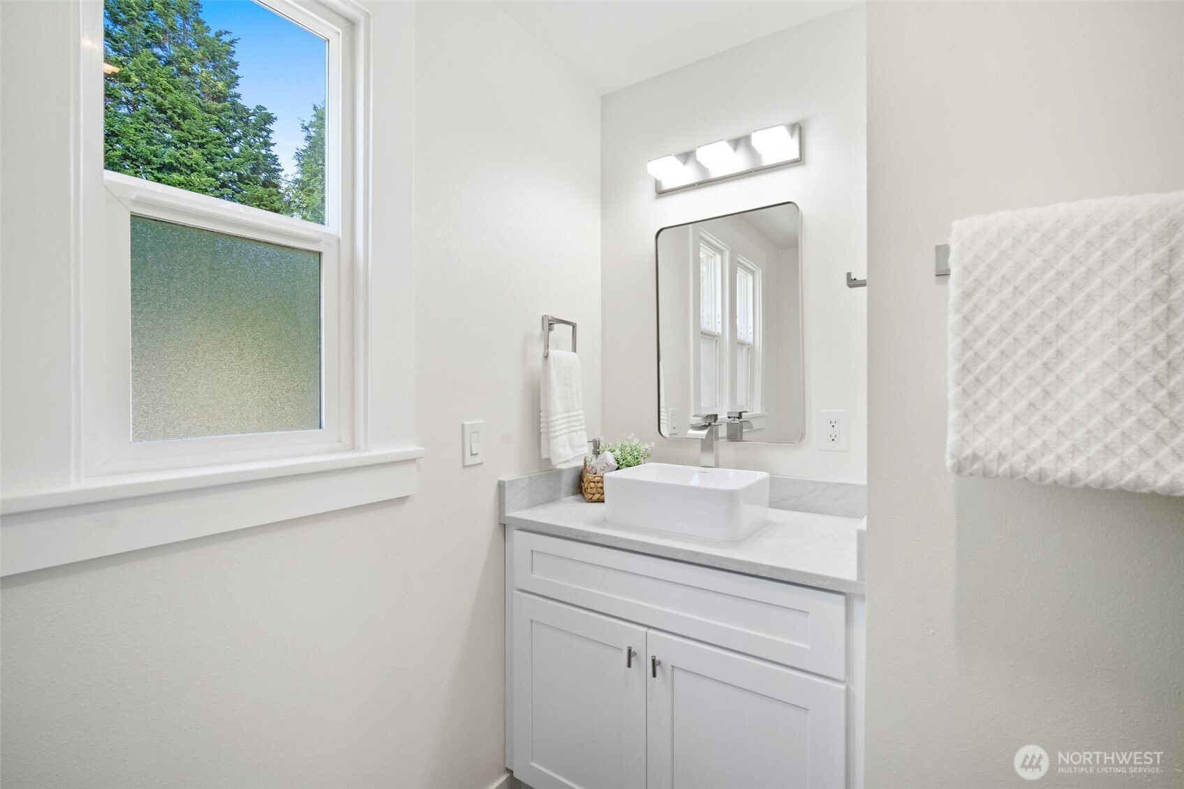 5791 Legoe Avenue Property Photo 15