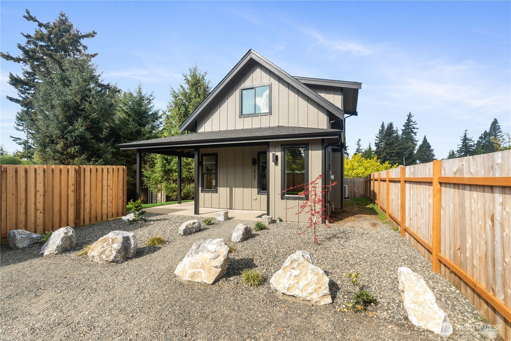 2907 Cedarwood Avenue Property Photo 1