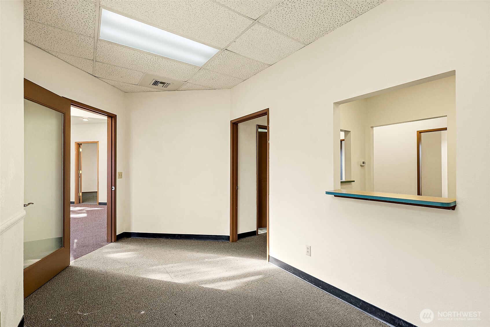 2025 Wheaton Way Property Photo 7