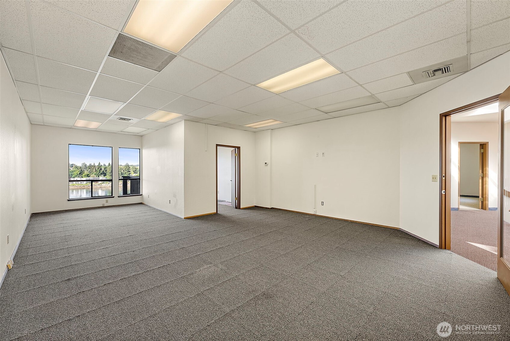 2025 Wheaton Way Property Photo 21