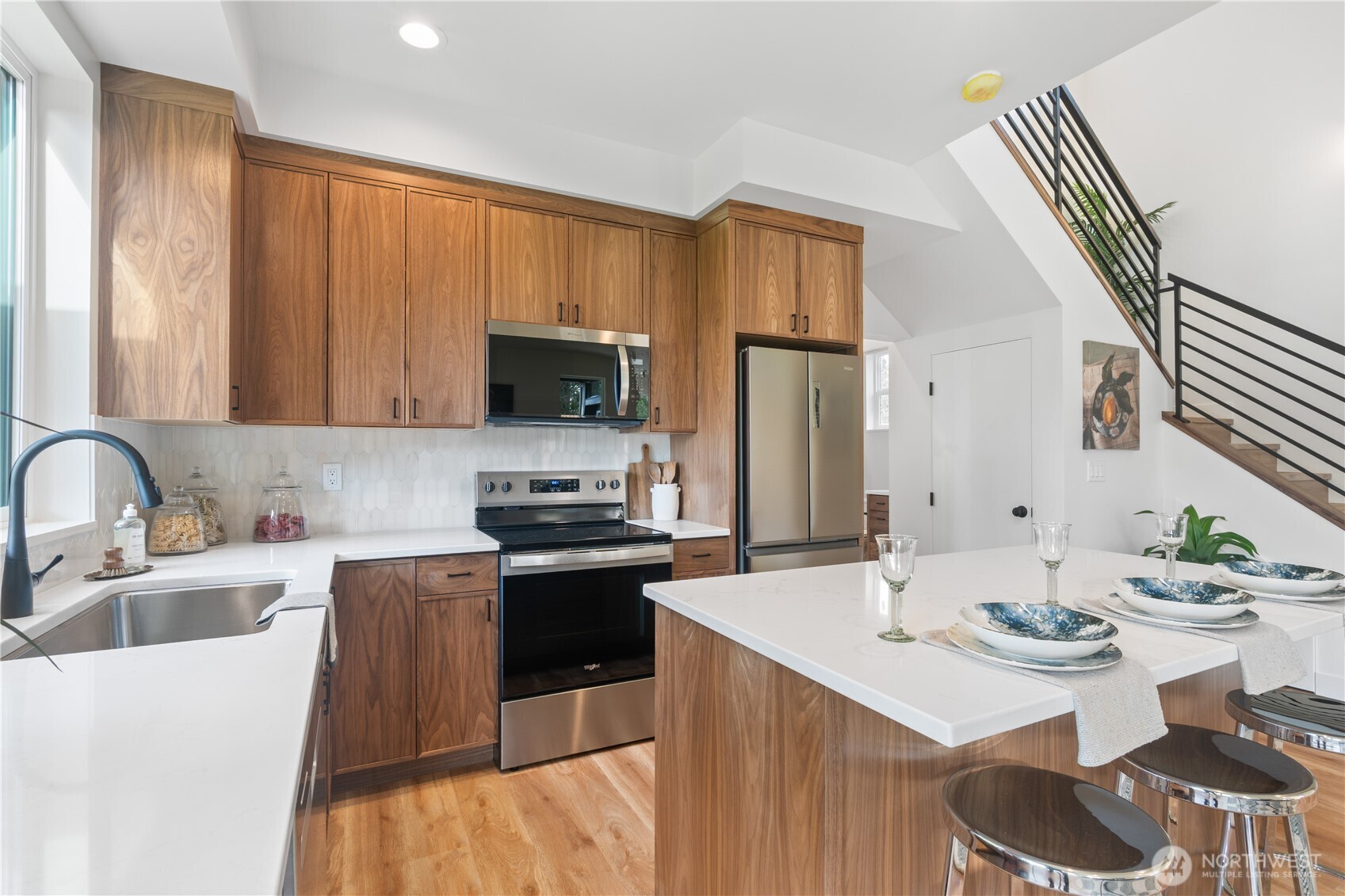 2907 Cedarwood Avenue Property Photo 14