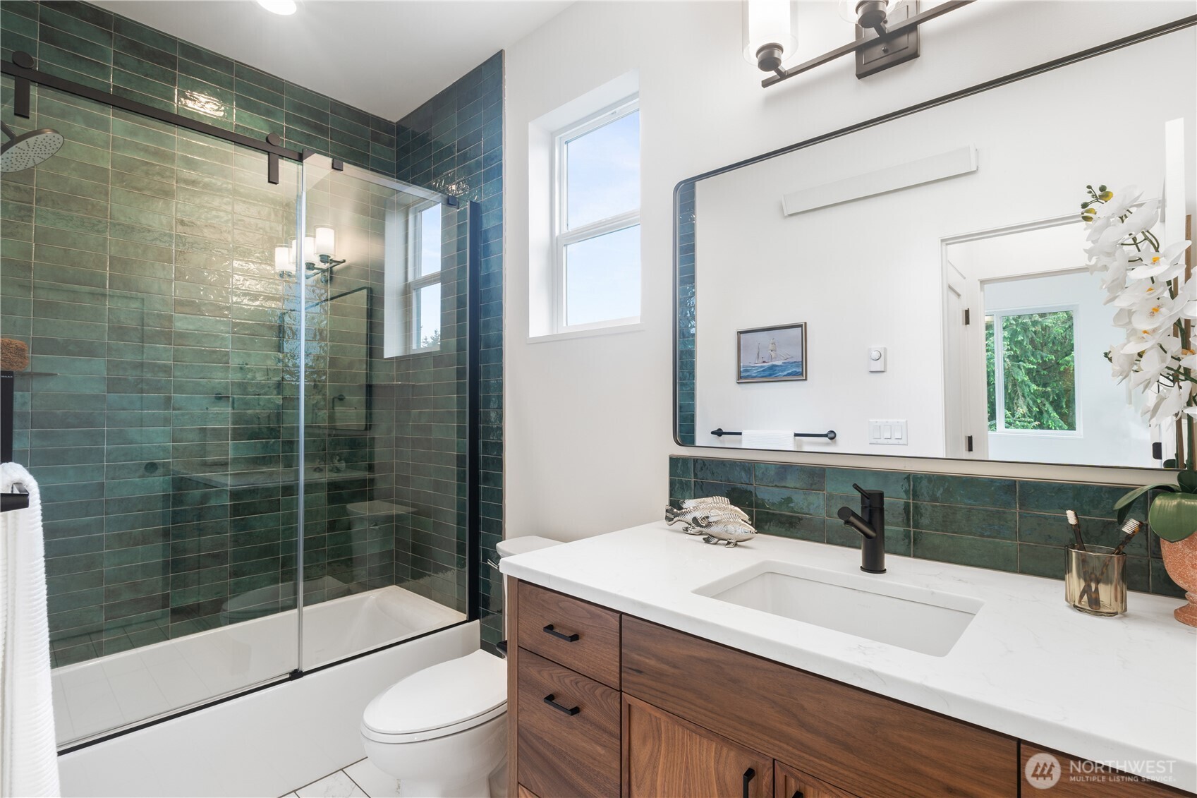 2907 Cedarwood Avenue Property Photo 16