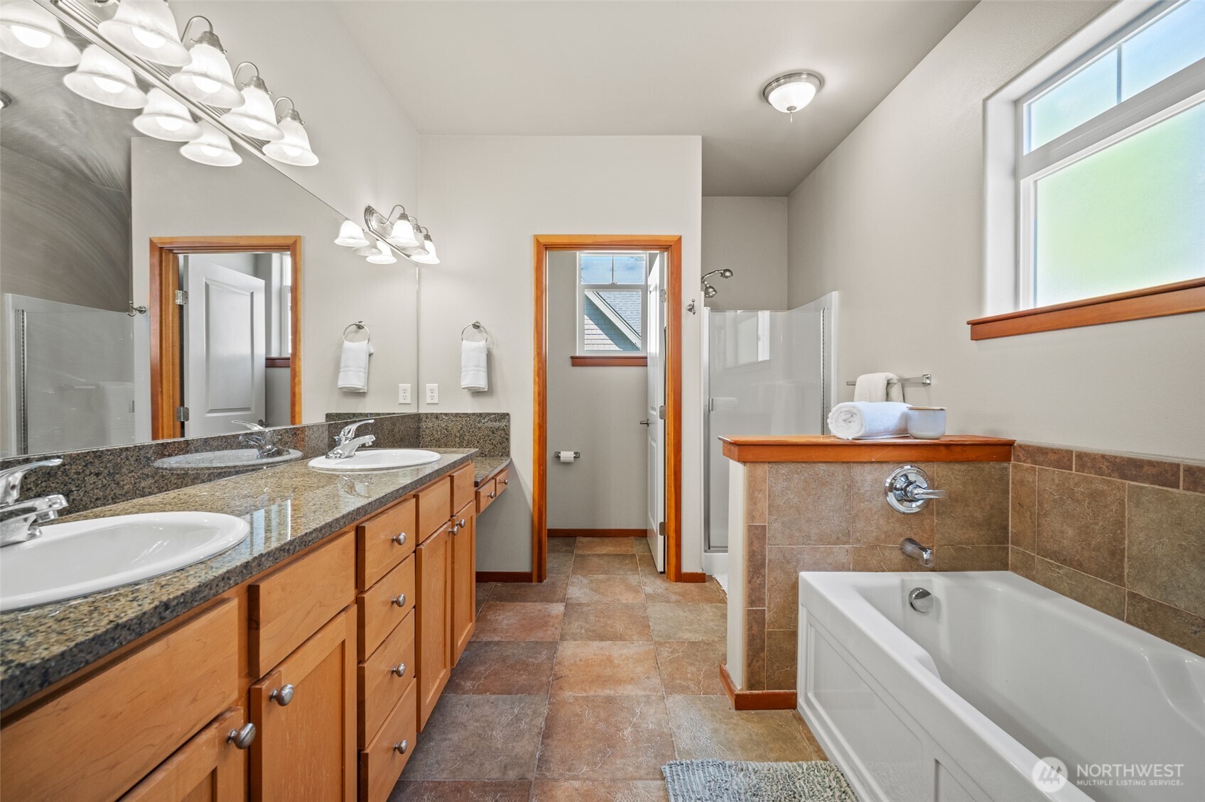 6212 Malloy Avenue Property Photo 18