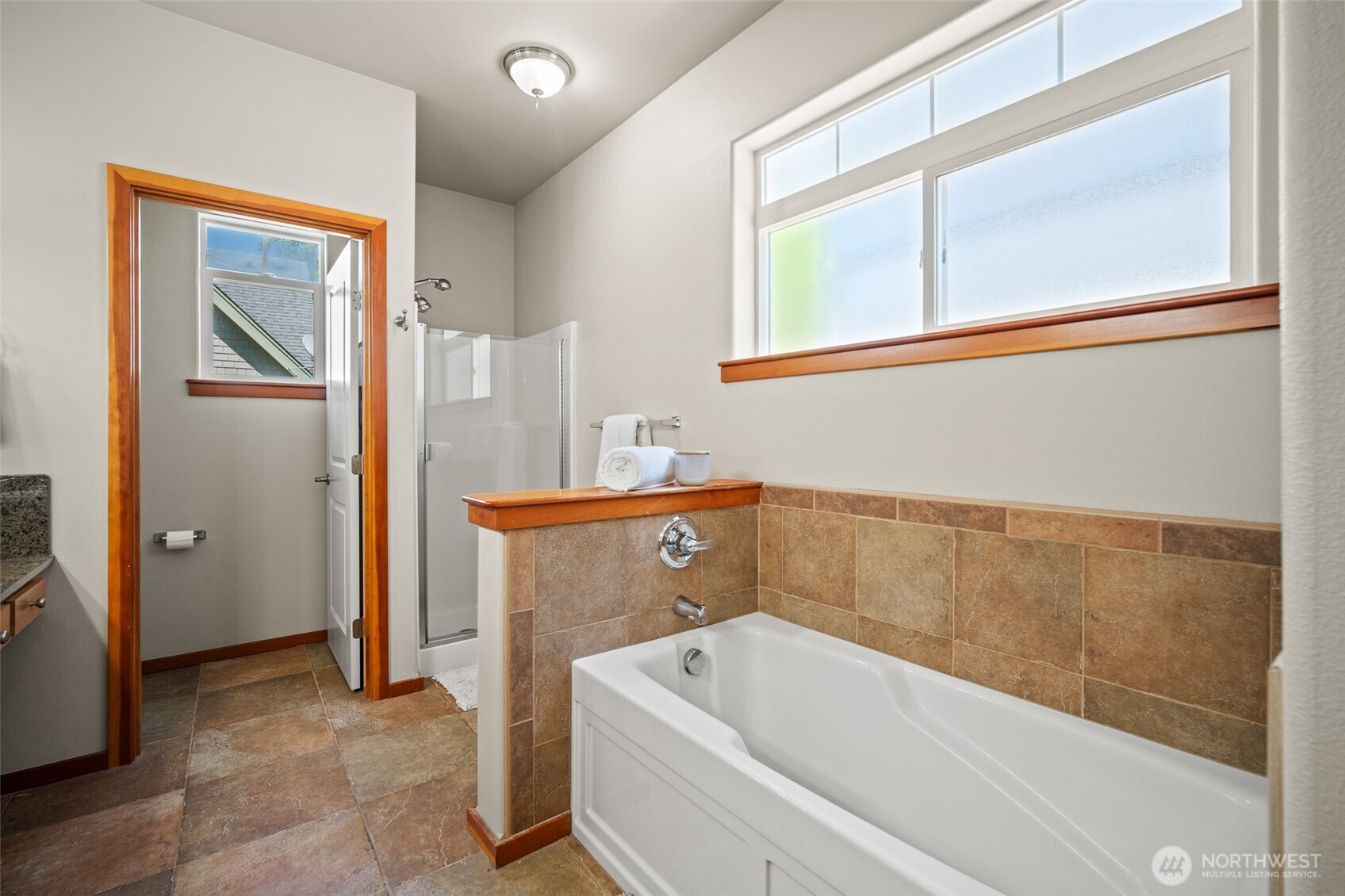 6212 Malloy Avenue Property Photo 19