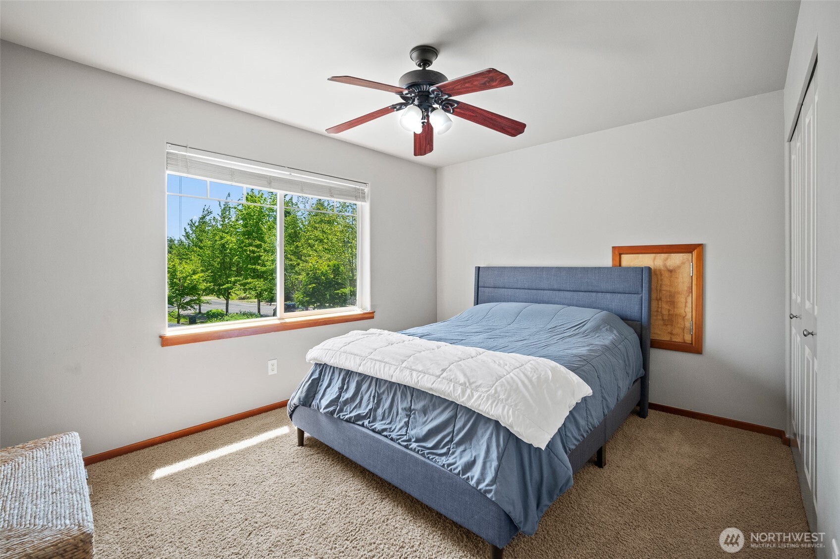 6212 Malloy Avenue Property Photo 25