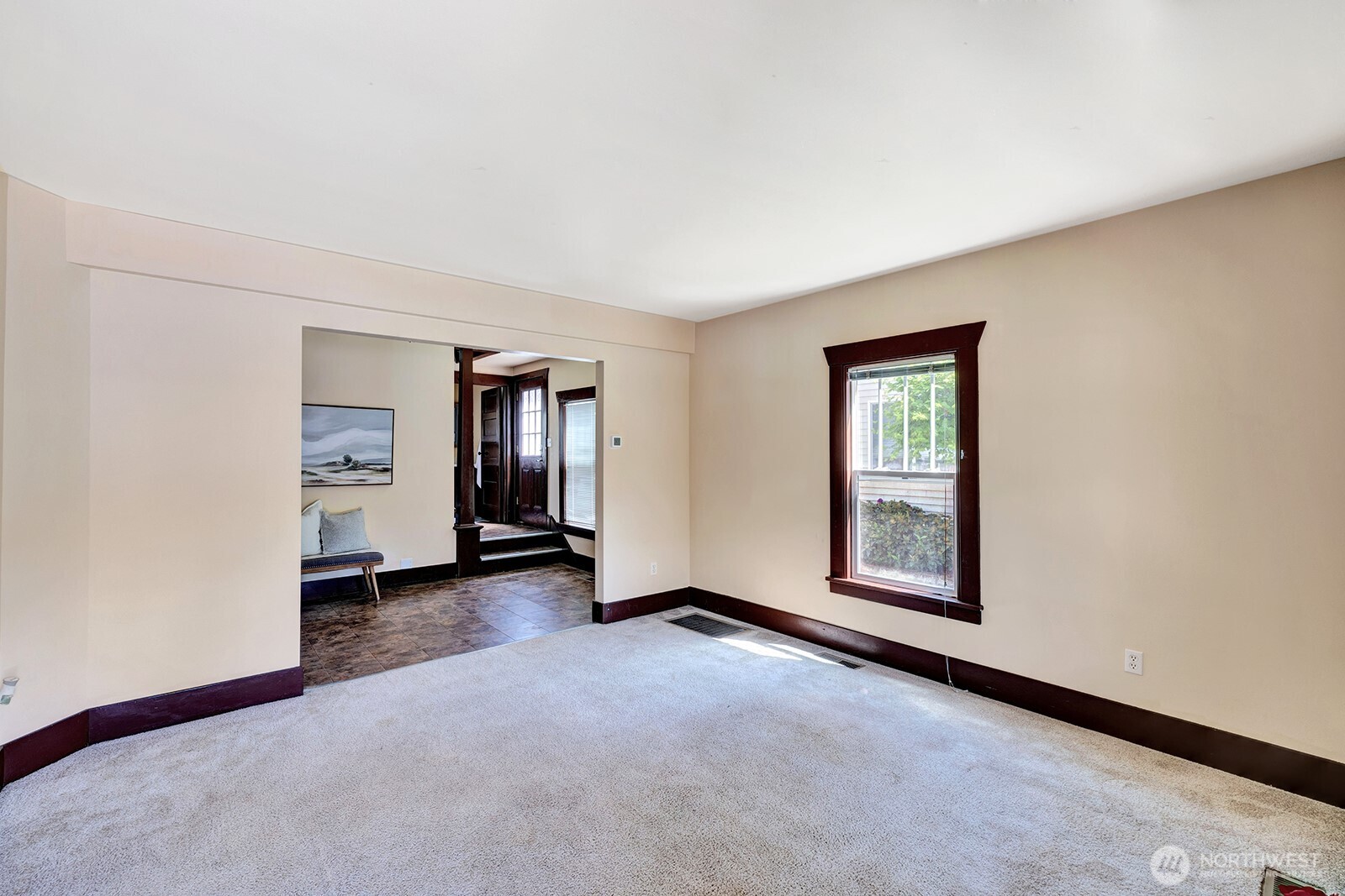 250 Se Andrews Street Property Photo 5