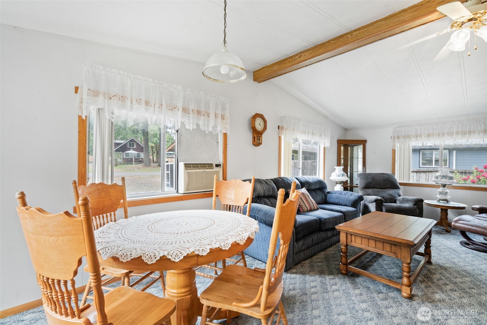 105 Mount Rainier Drive Property Photo 11