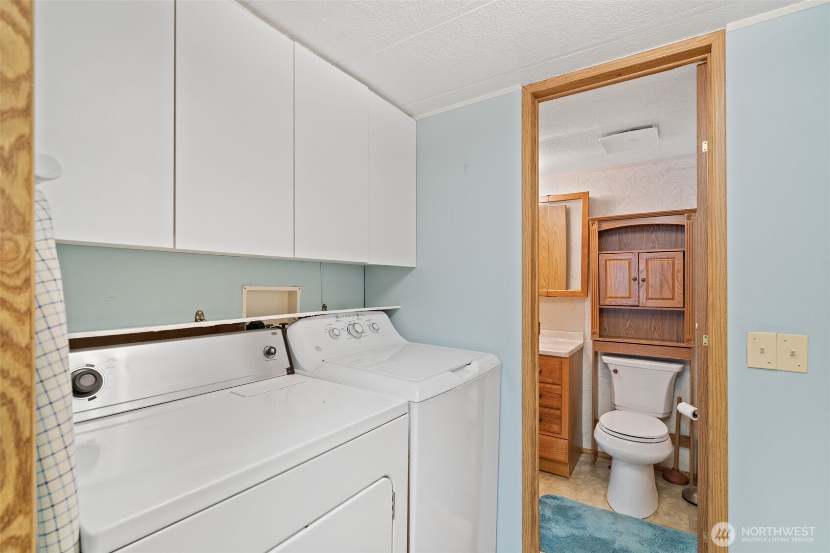 105 Mount Rainier Drive Property Photo 28
