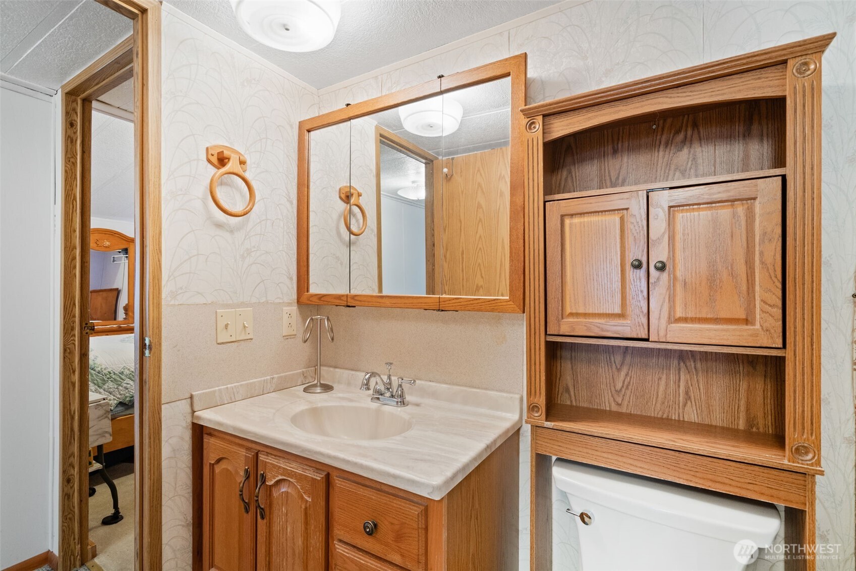 105 Mount Rainier Drive Property Photo 29