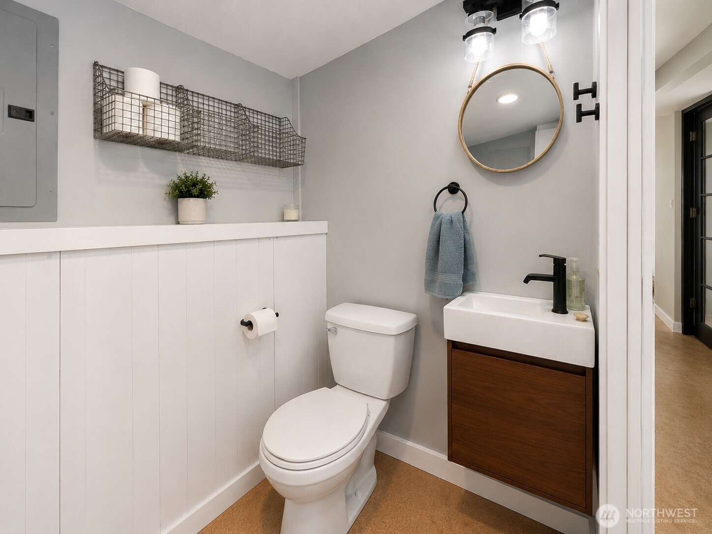 142 N Port Loop Property Photo 10