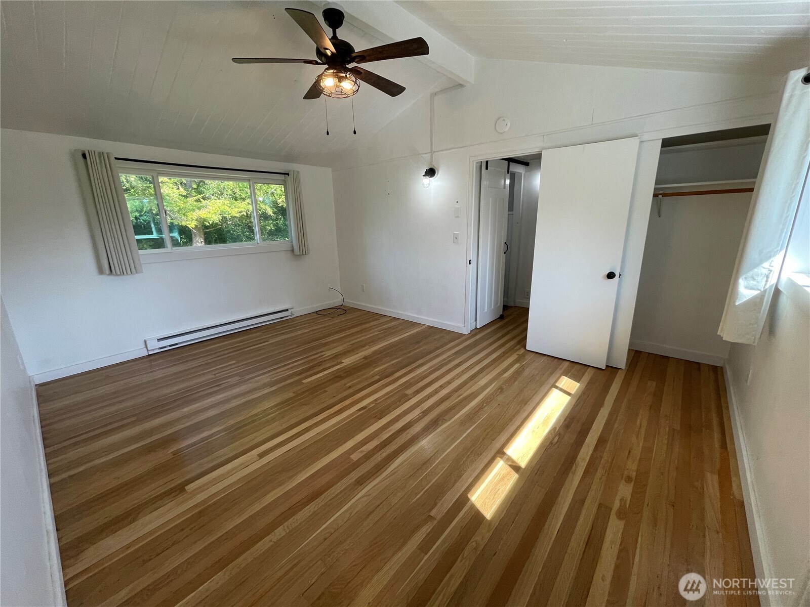 142 N Port Loop Property Photo 15