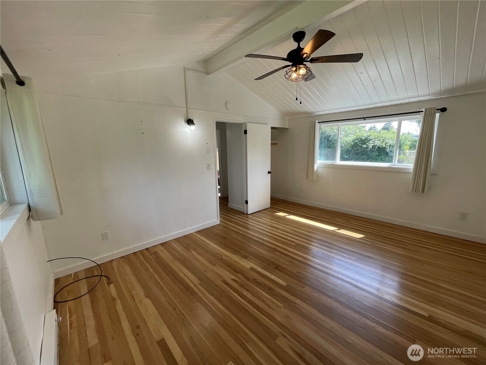 142 N Port Loop Property Photo 16