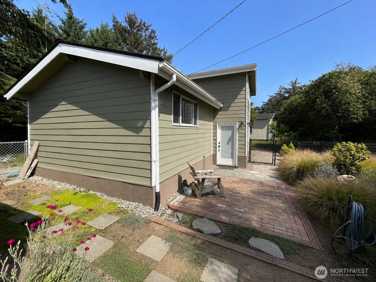 142 N Port Loop Property Photo 27