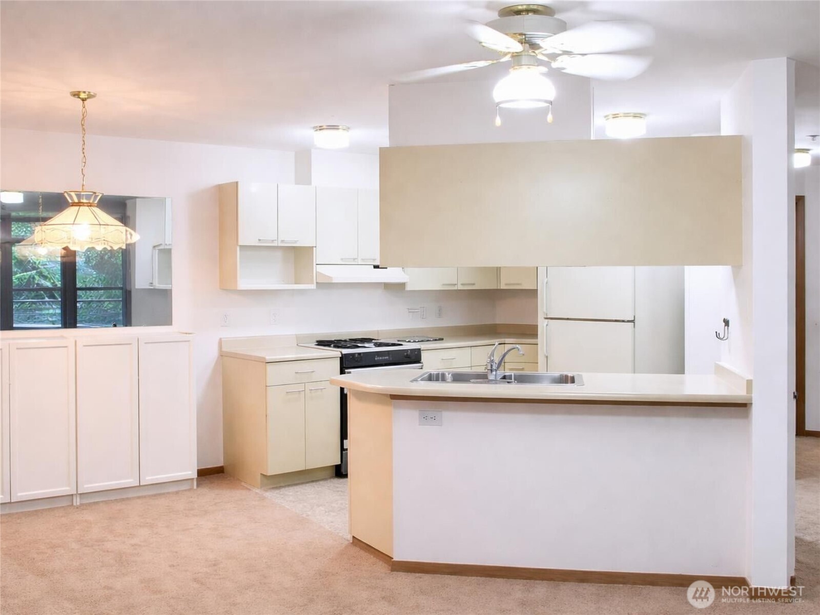 1684 152nd Avenue W211 Property Photo 16