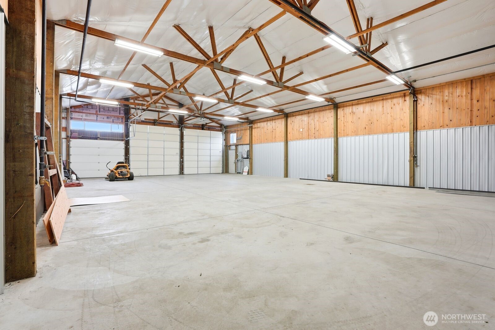 4101 Ahtanum Property Photo 2