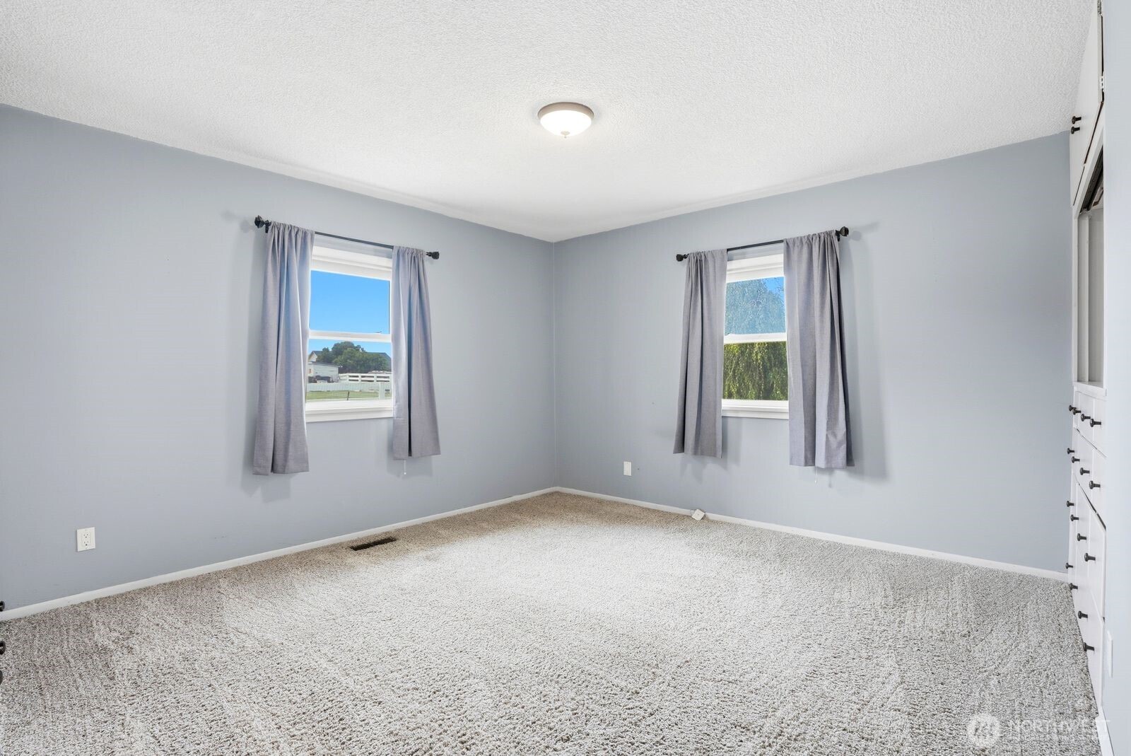 4101 Ahtanum Property Photo 14