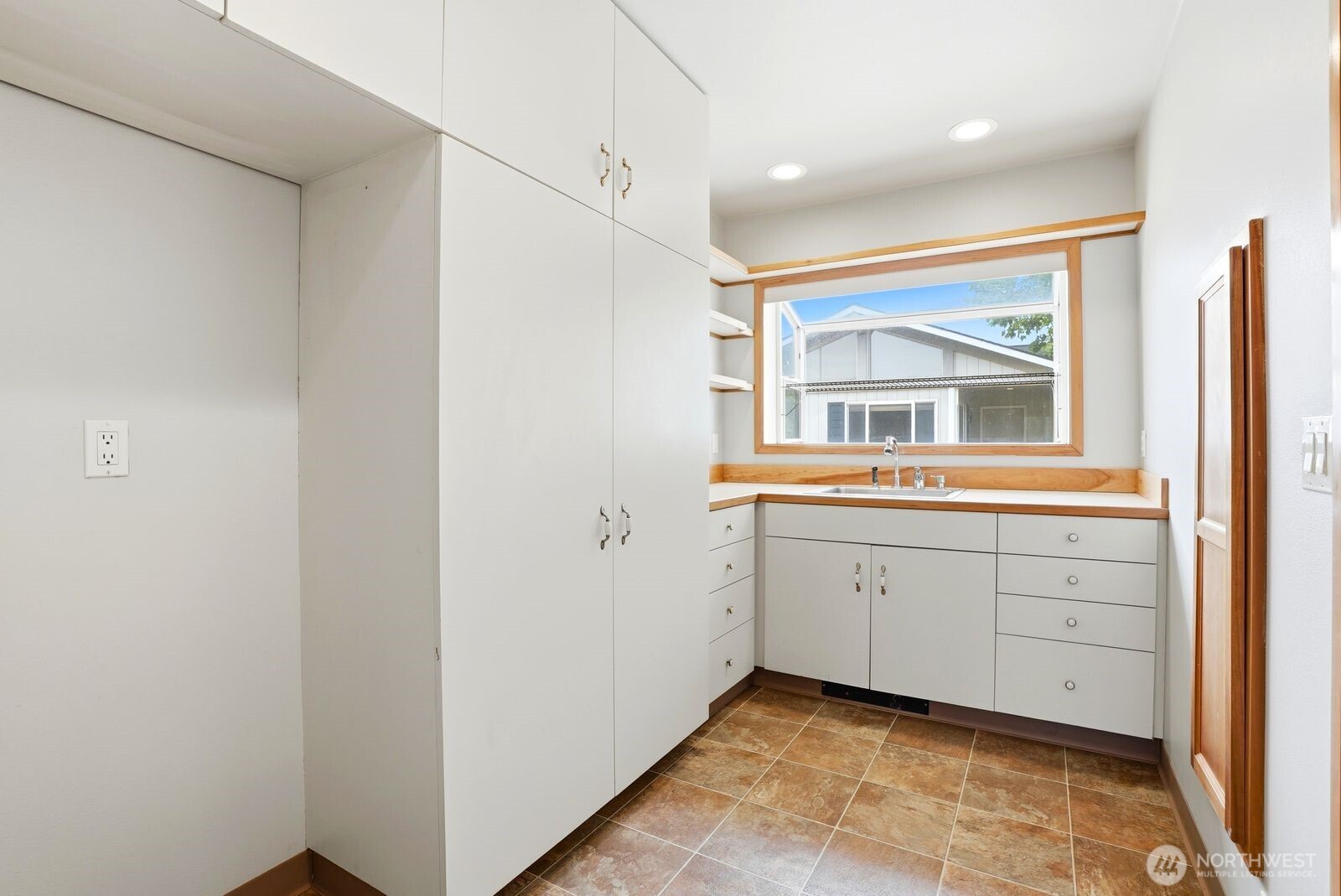 4101 Ahtanum Property Photo 20