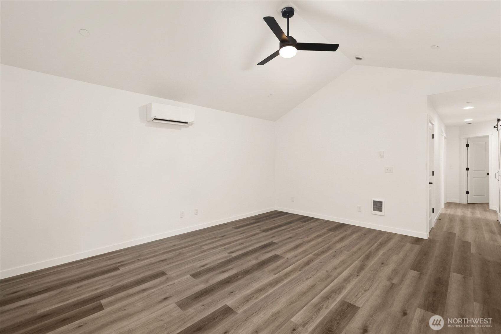 56114 343rd Avenue Ct Property Photo 6