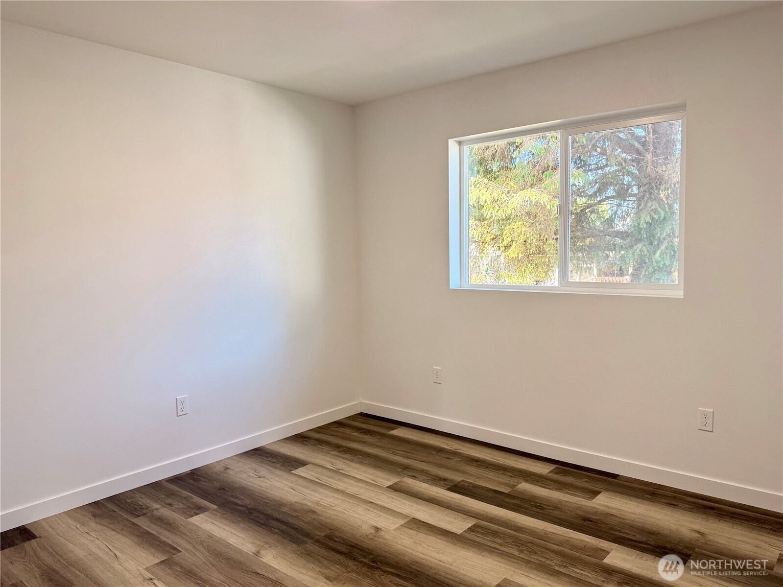 117 N Wynoochee Drive Property Photo 14