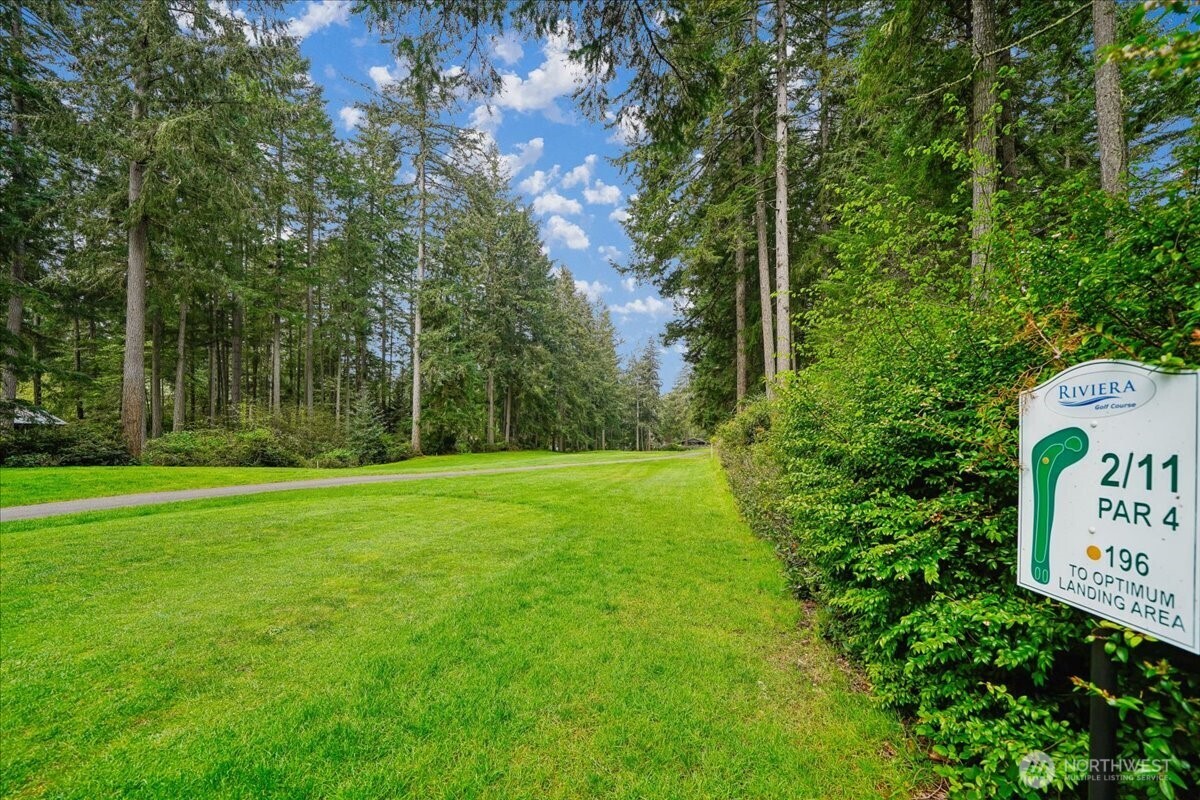 11409 & 11413 Hillcrest Drive Property Photo 12
