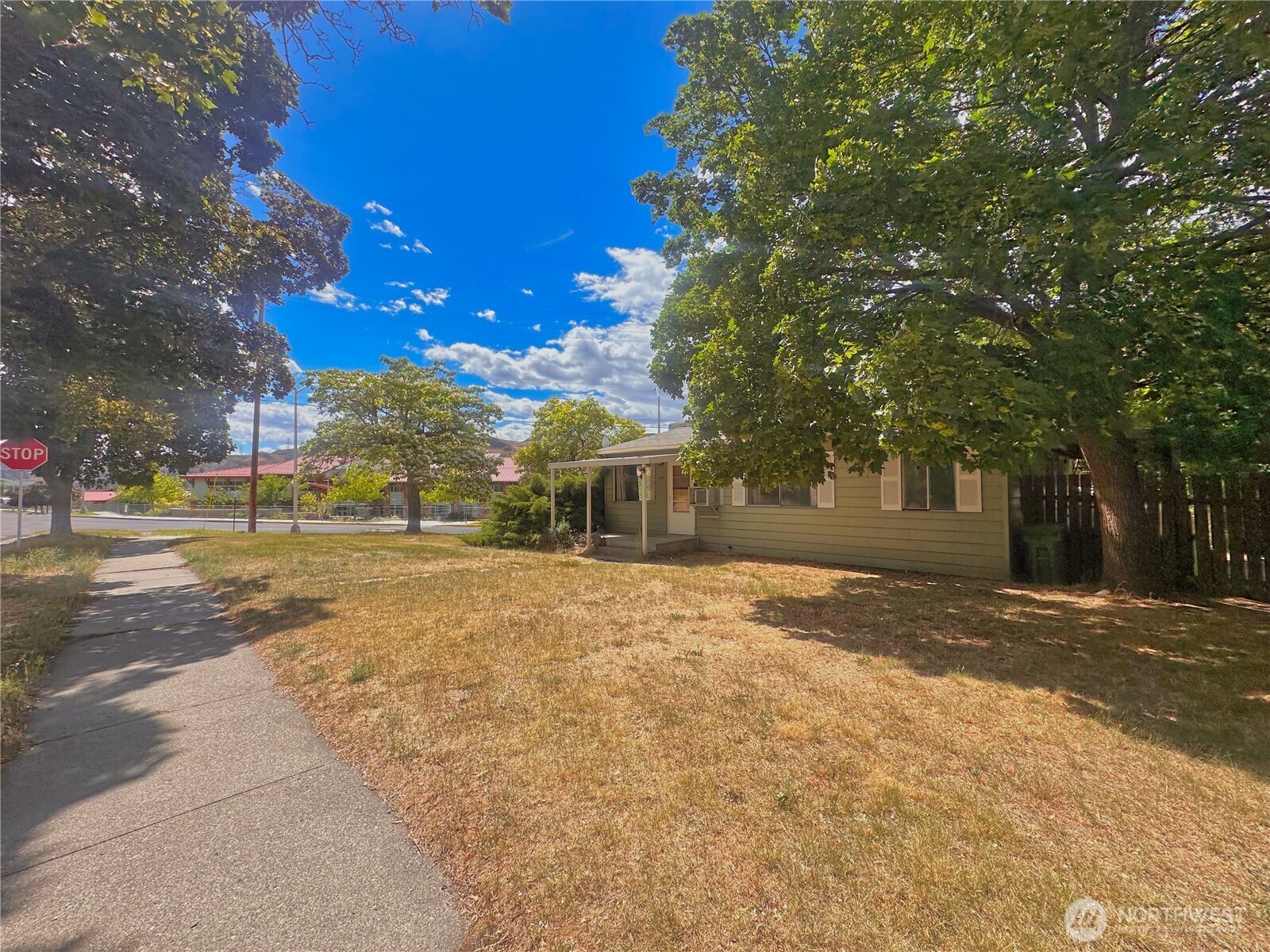 1000 Central Drive Property Photo 1