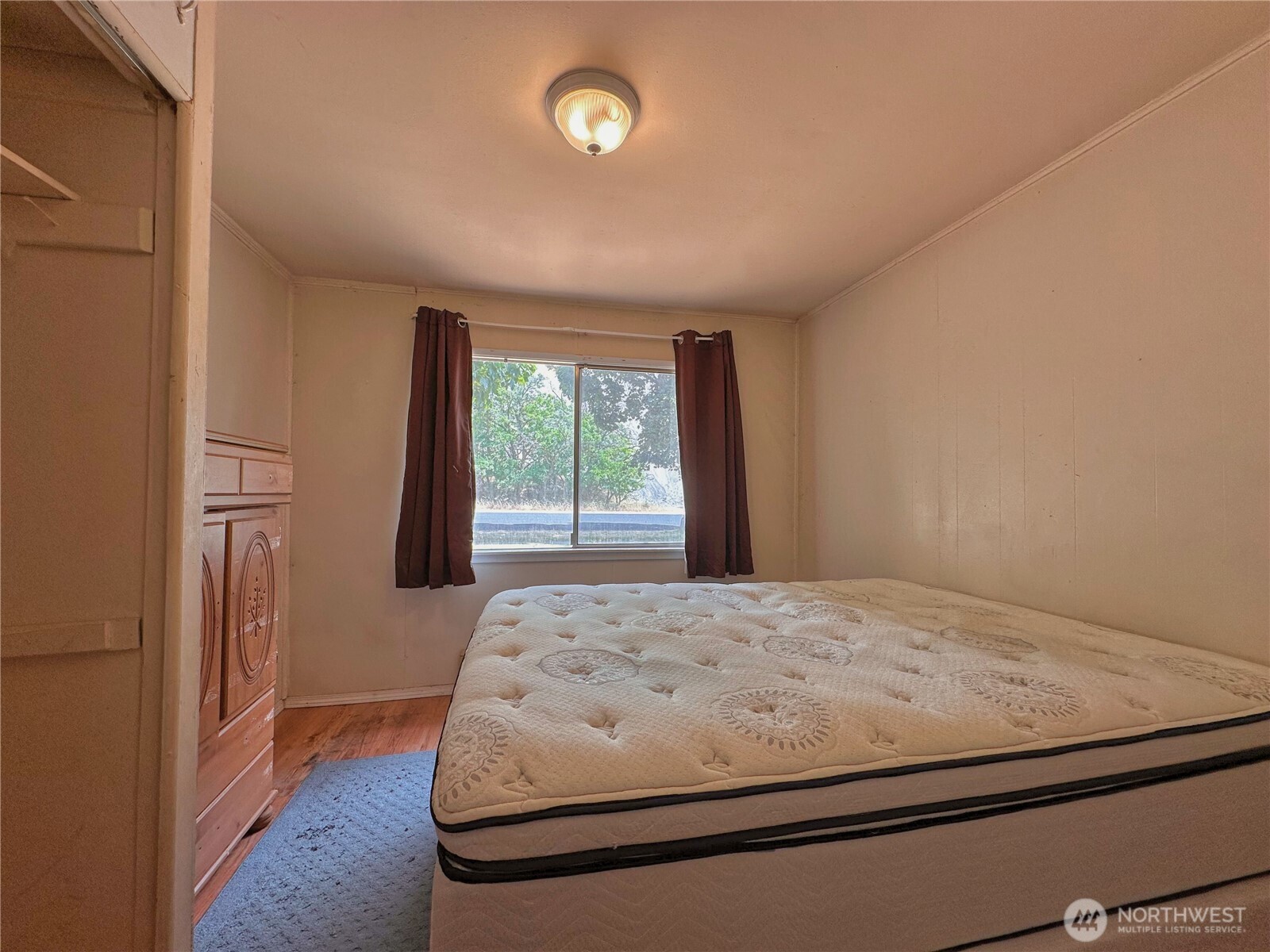1000 Central Drive Property Photo 14