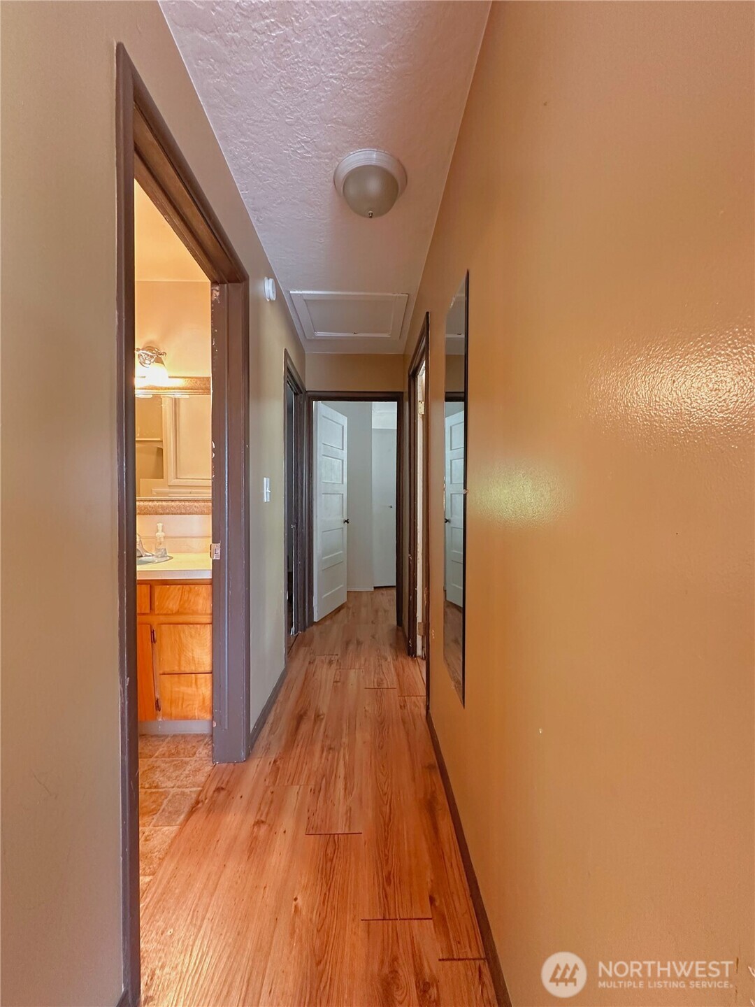 1000 Central Drive Property Photo 17
