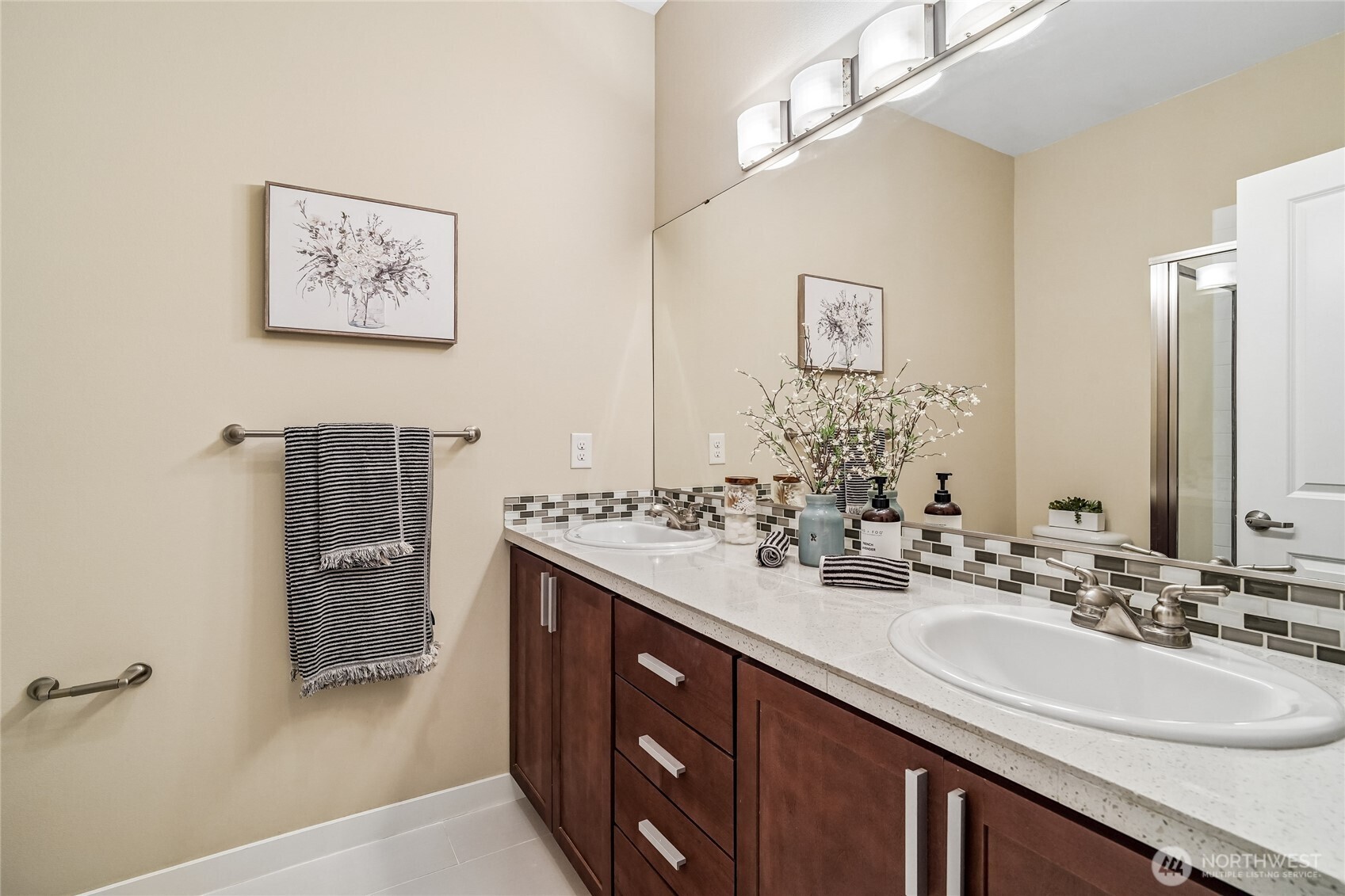 2107 Nw Moraine Place Property Photo 16