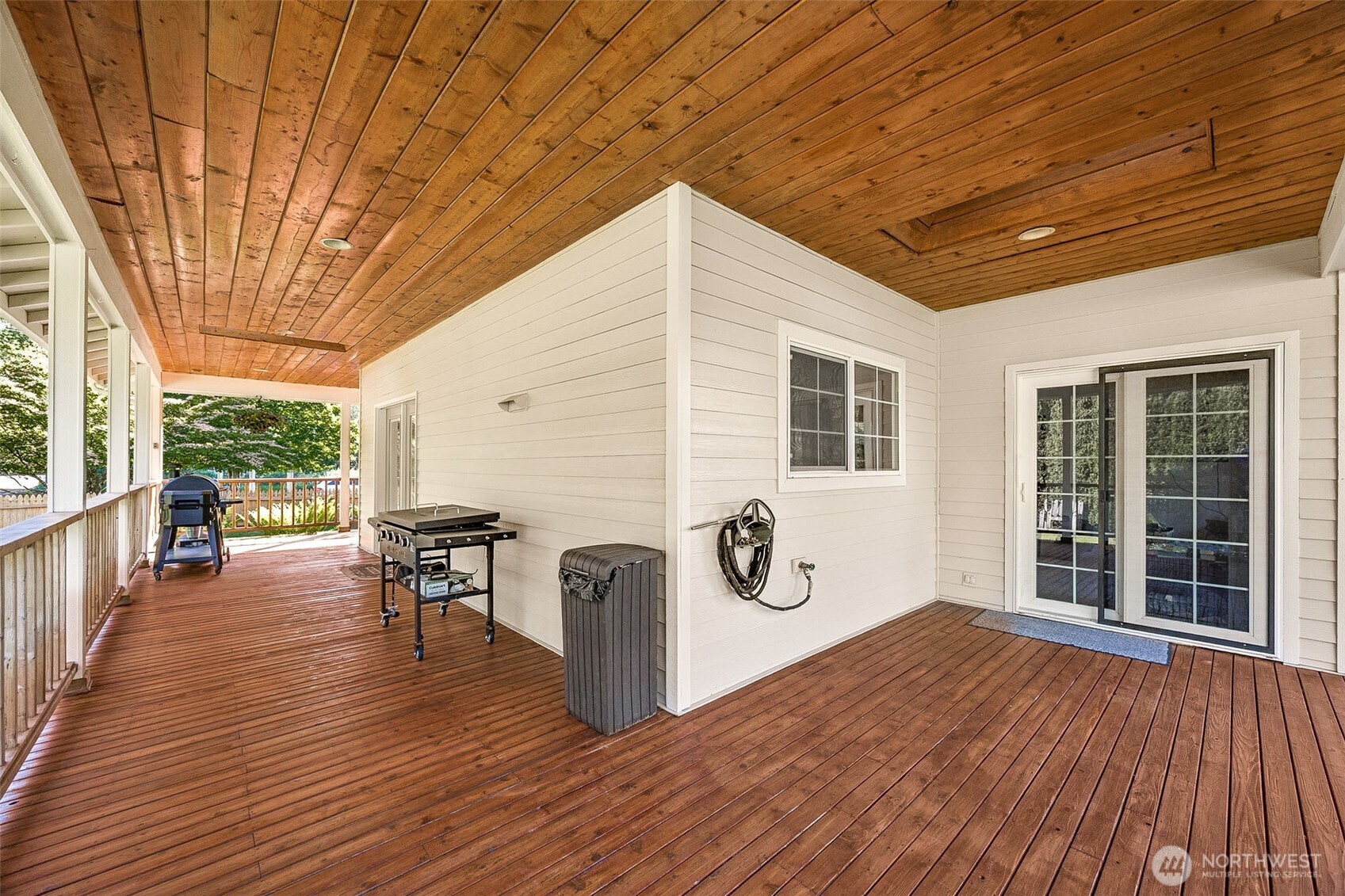 1708 210th Avenue Property Photo 10