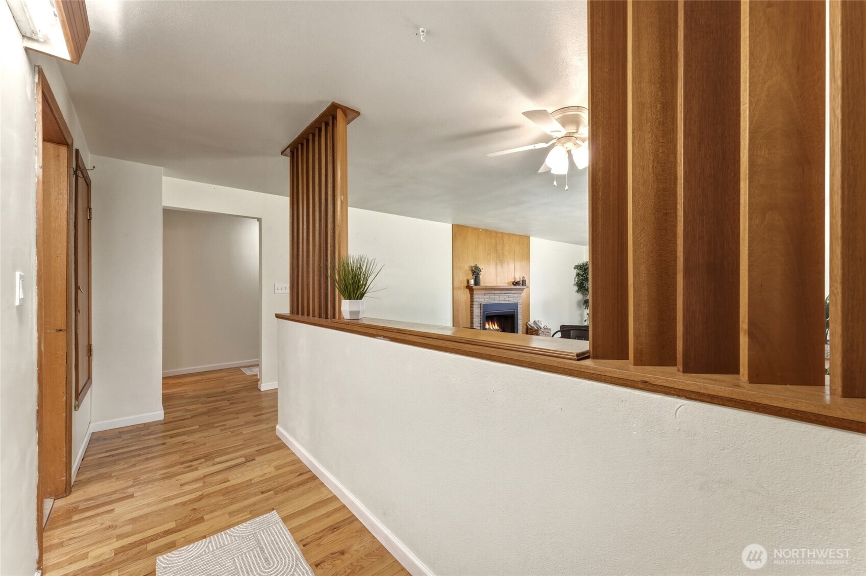 708 Alvarado Terrace Property Photo 4