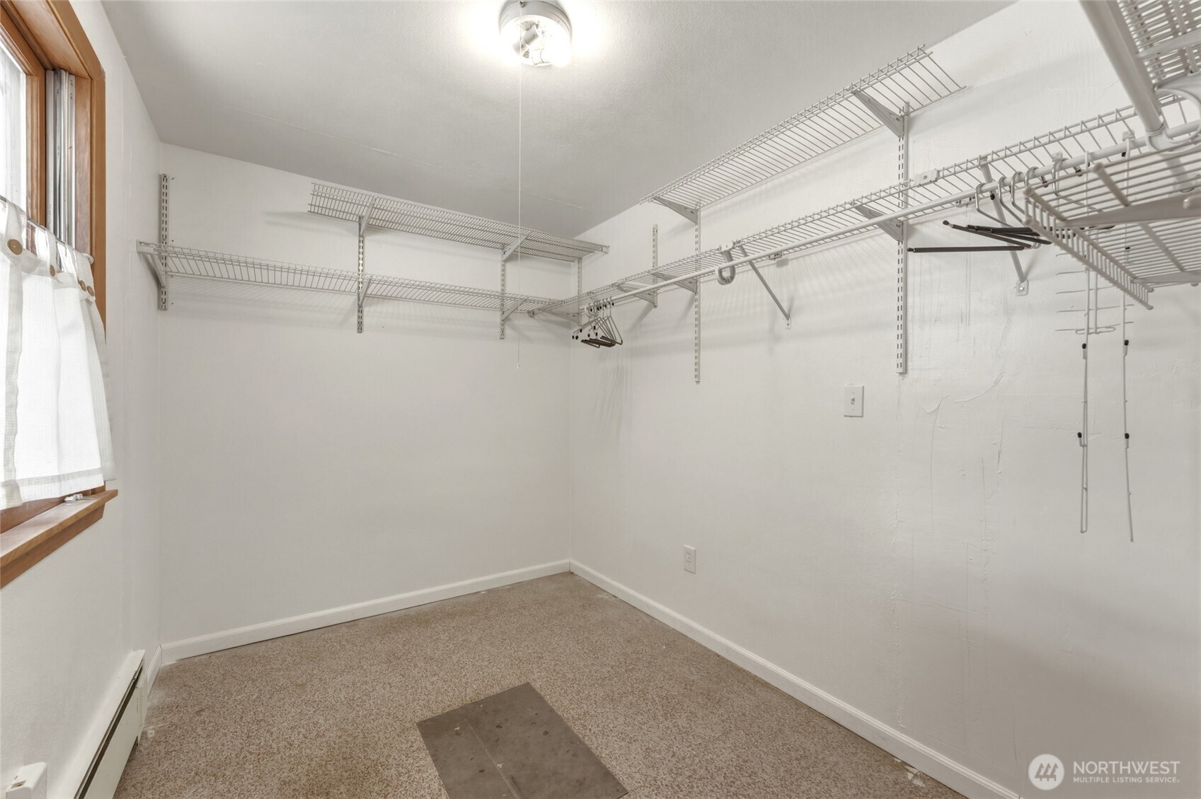 708 Alvarado Terrace Property Photo 12