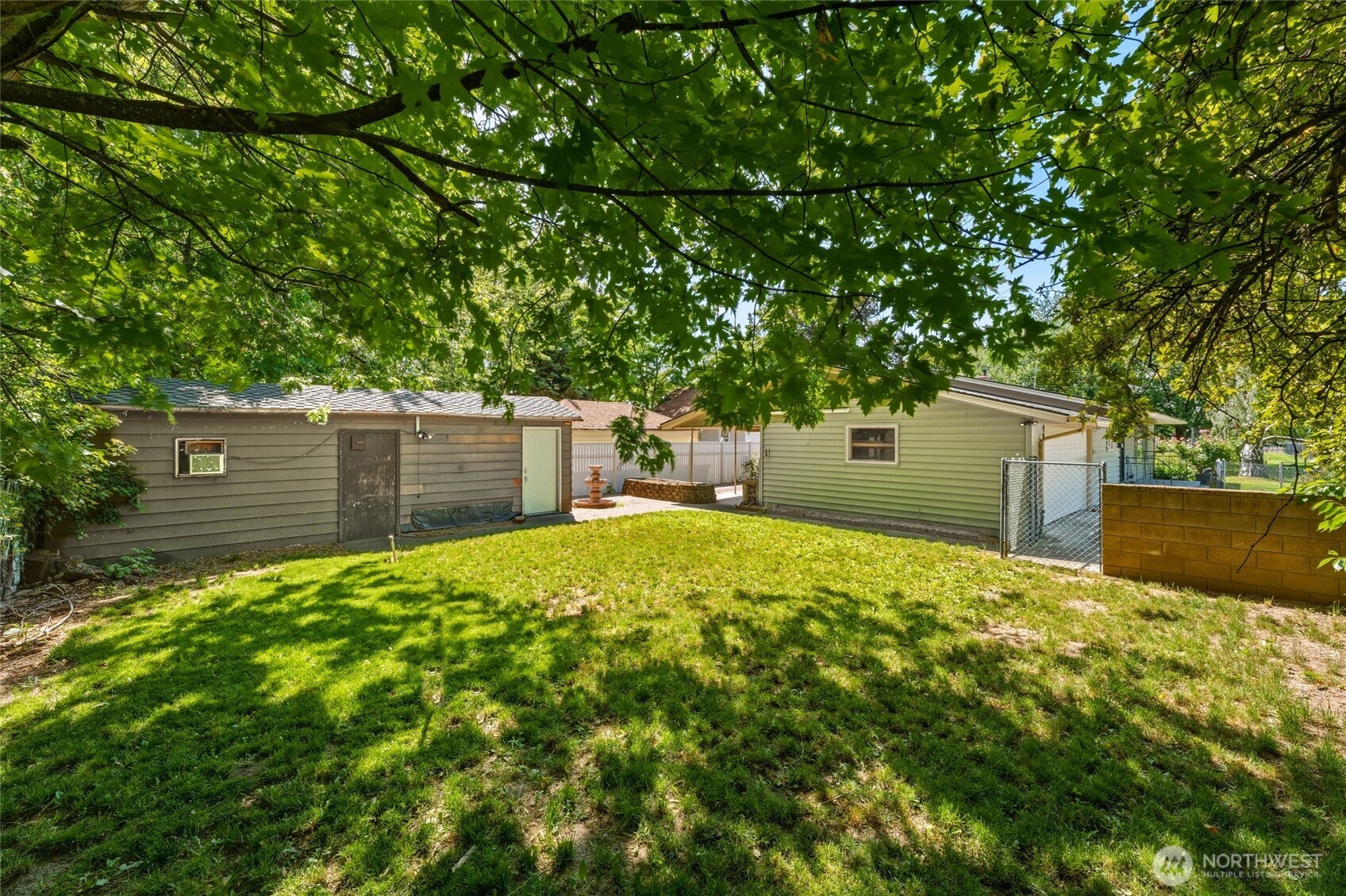 708 Alvarado Terrace Property Photo 36